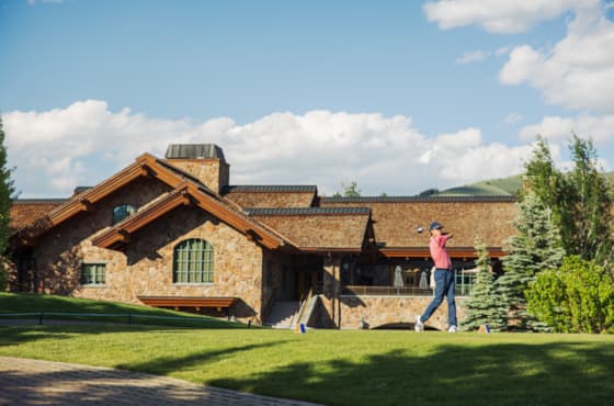 svr_summer_golf_tim_salisbury_trail_creek_tee_1_06-18-25_-9972