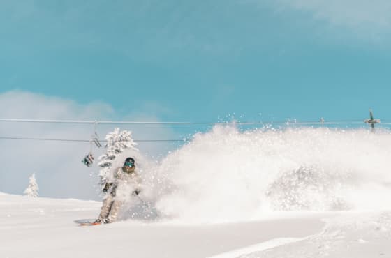 _svr_winter_skiing_collin_collins_pow_day_a7405214_v2_soss_treatment_