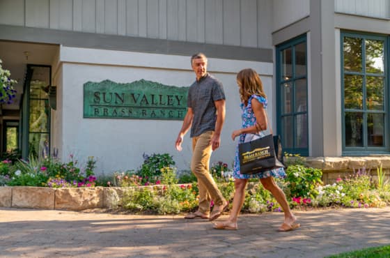 svr_brassranchvillage_retail_summer_2024_morton_cooper_4