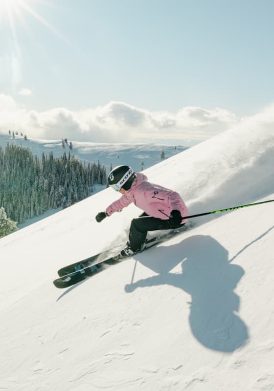 crop_svr_winter_skiing_bluebird_bowls_-sofiadewolfe_-12-27-25-0982-4000x2668-14516be