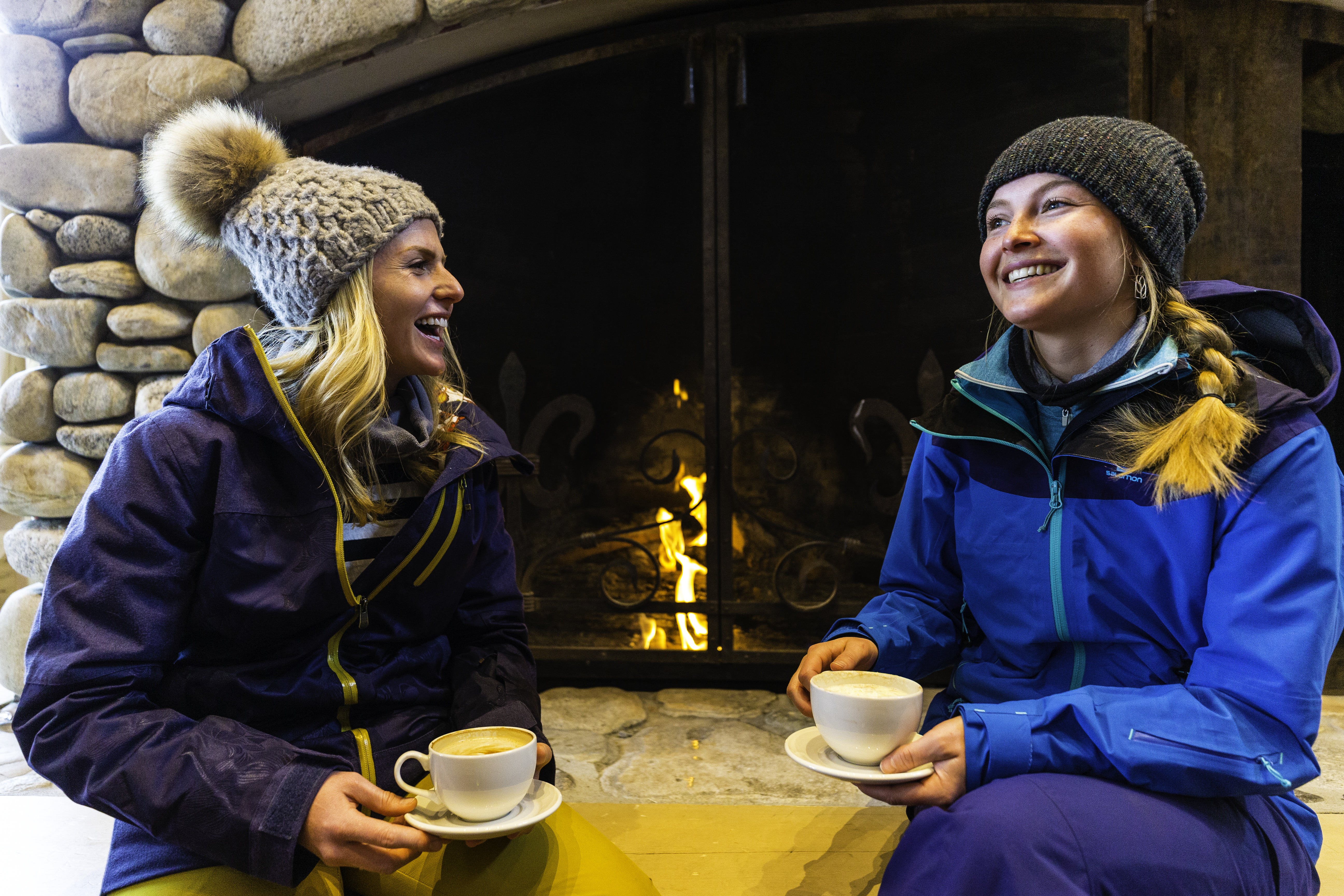svr_warmspringslodge_dining_apres_winter_2019_gunderson_grant_2.jpg
