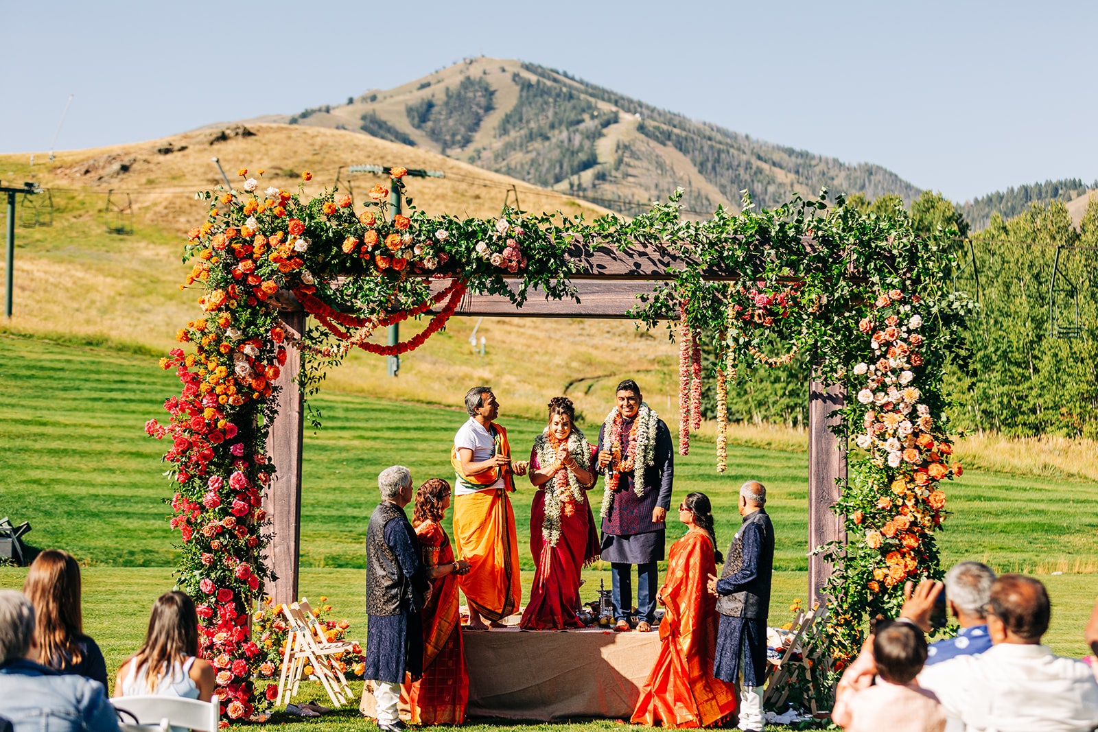 svr_dollar_wedding_taylor-sakthi-ceremony-baldy-background.jpg