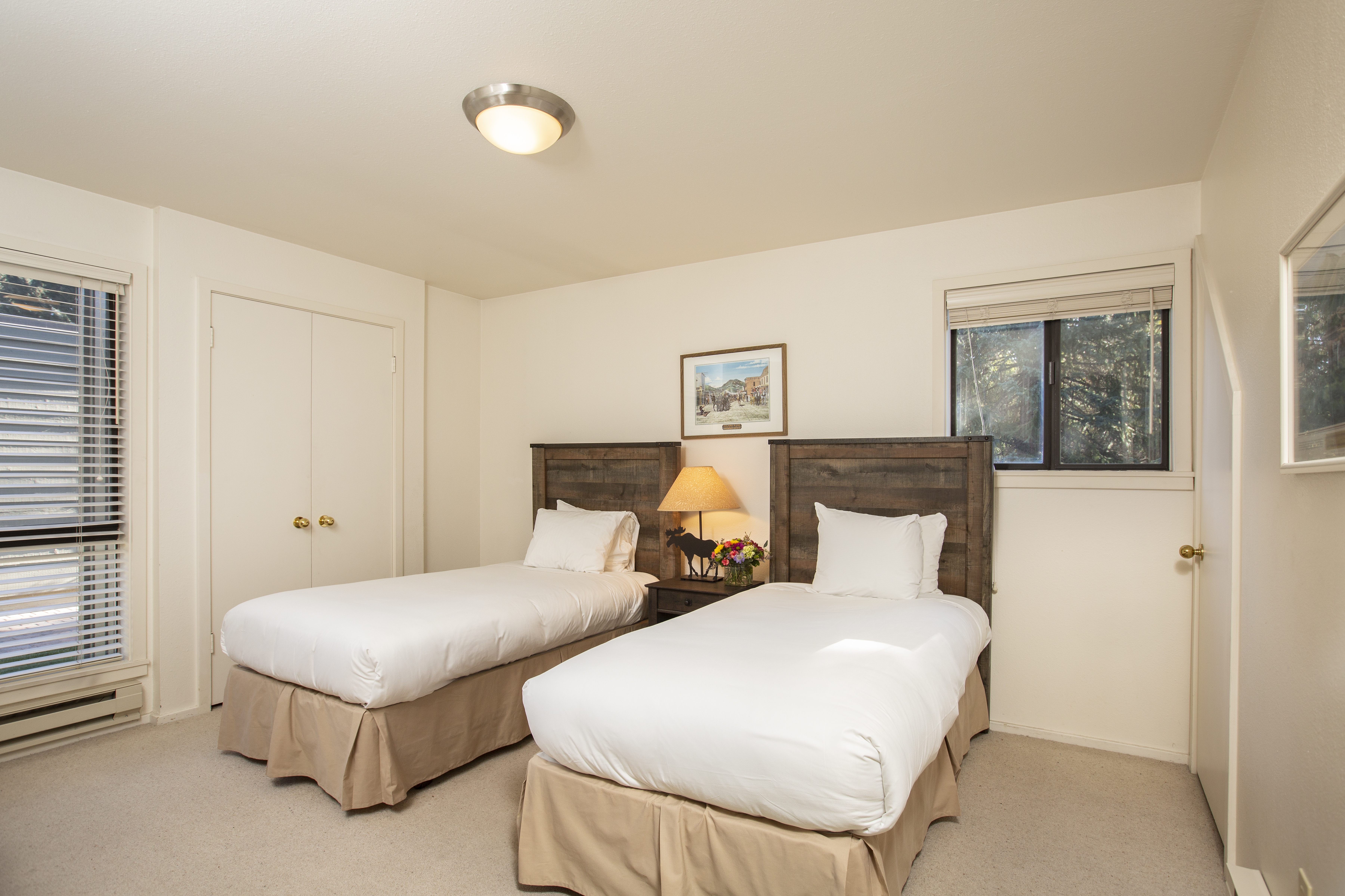 svr_cottonwood_condo_lodging_fall_2018_cannell_kat_1.jpg