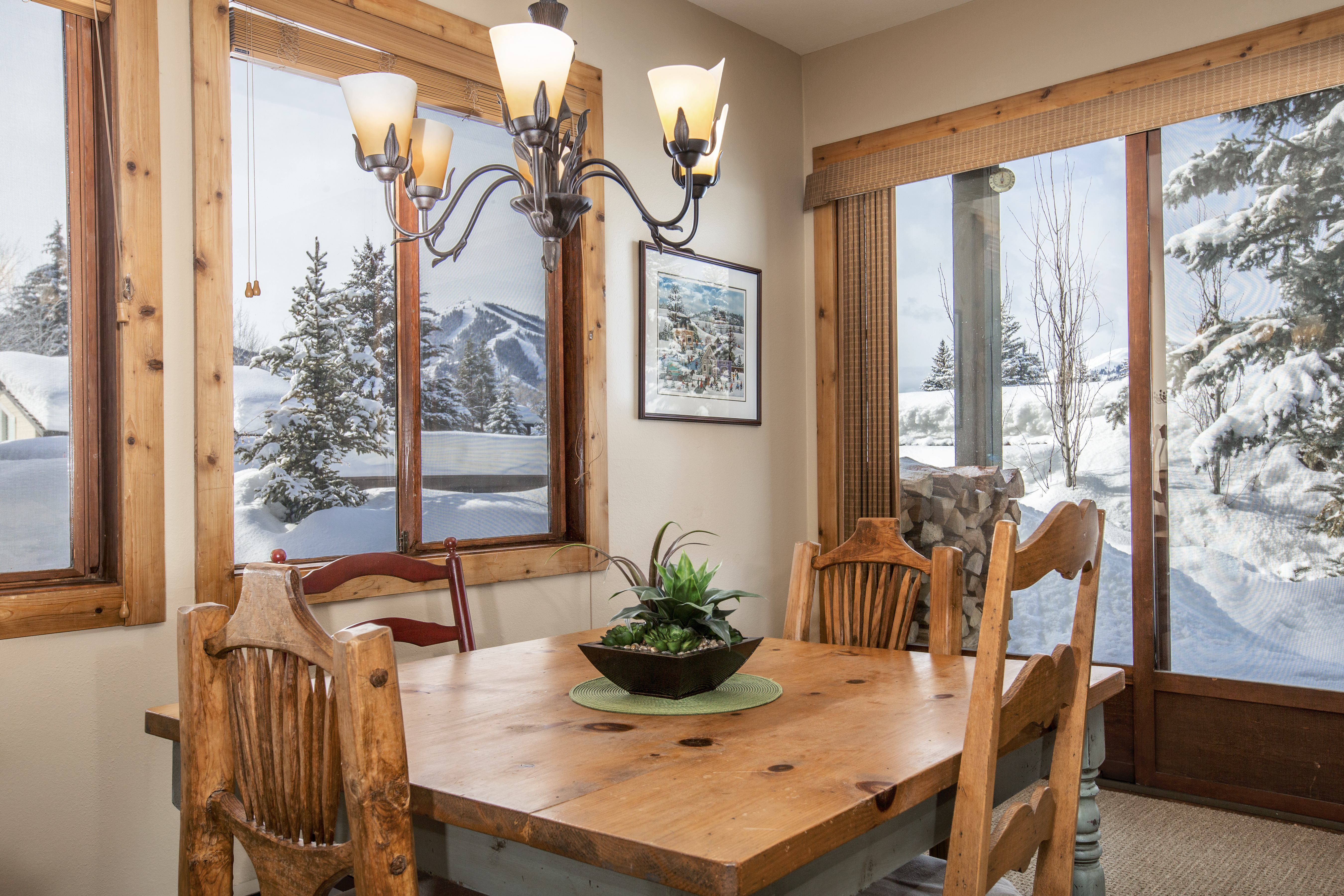 svr_wildflower_condos_lodging_winter_2017_cannell_kat_5.jpg