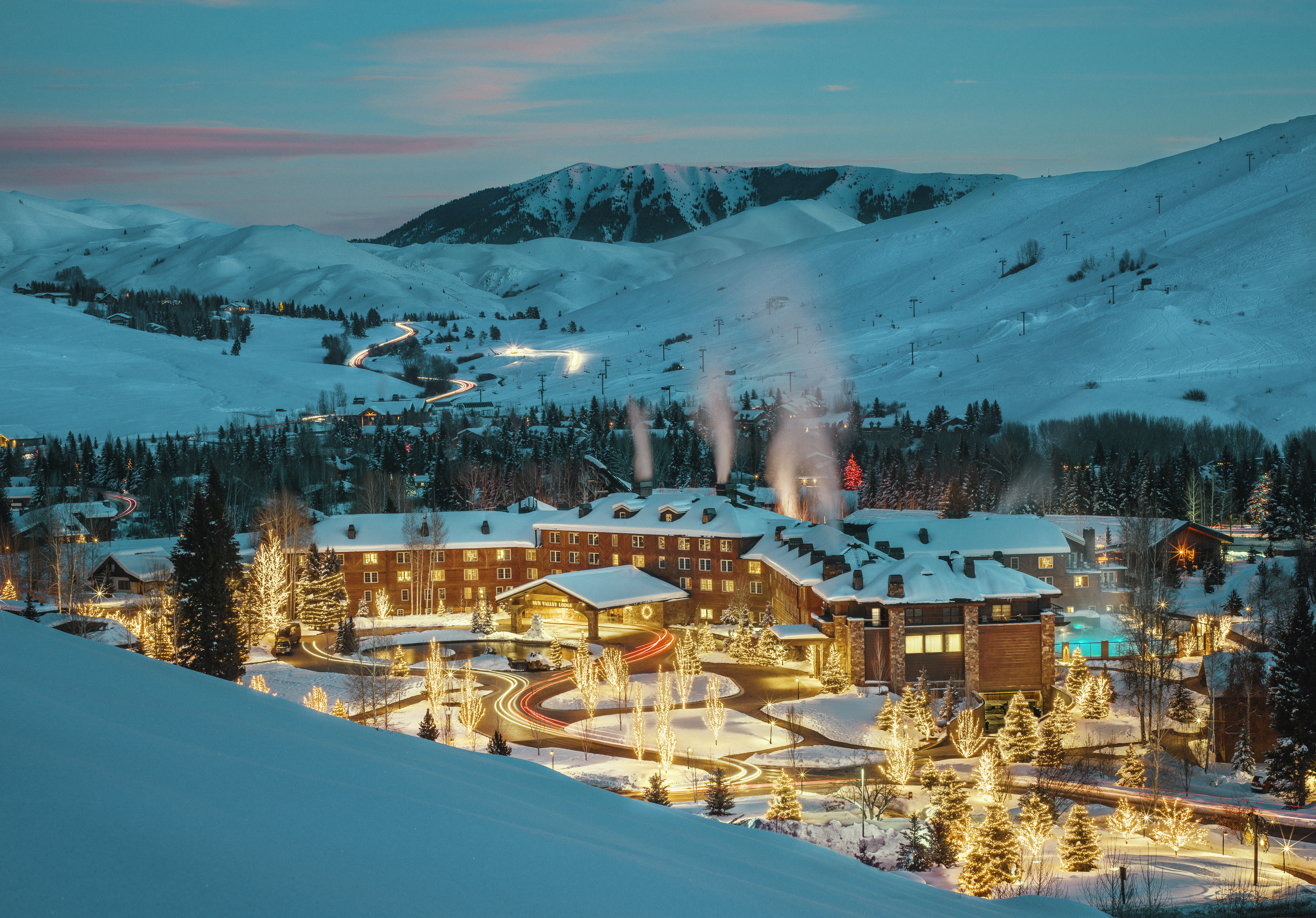 svr_svlodge_lodging_scenic_winter_v1-(1)