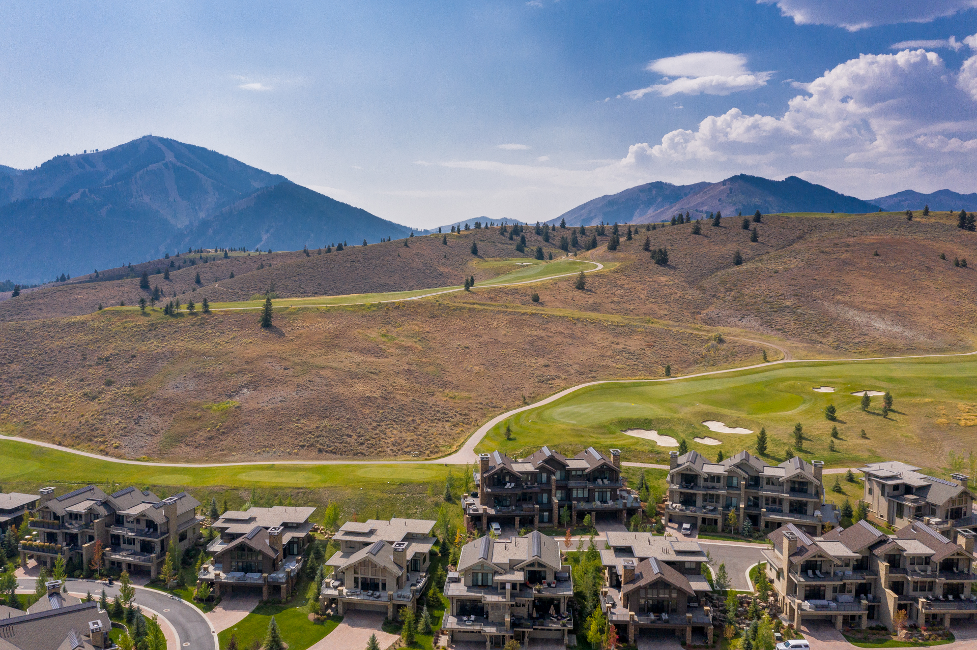 svr_lodging_diamondback160_summer_2025_14.jpg