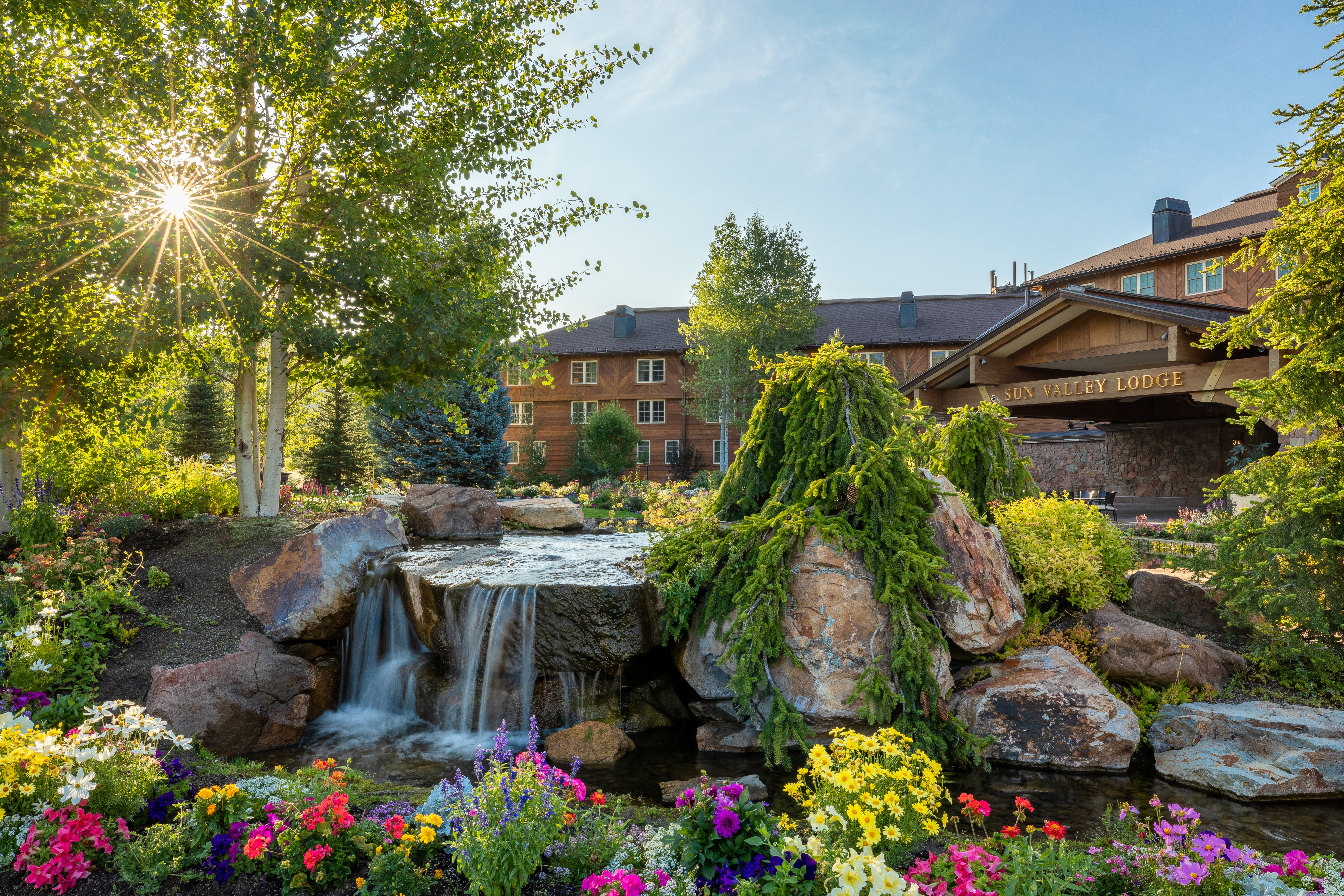 sv-lodge-in-summer